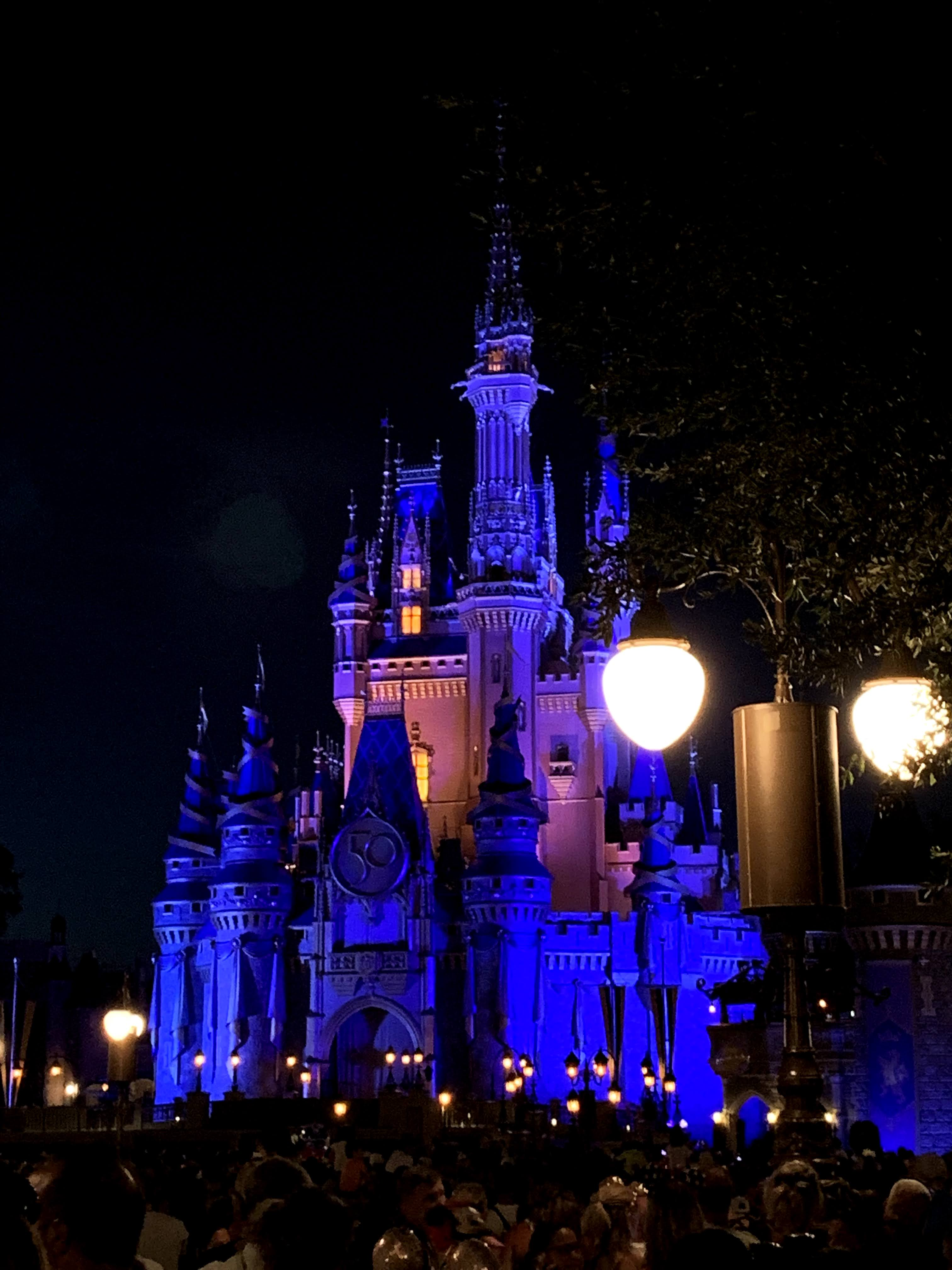 Disneyland vs. Disney World